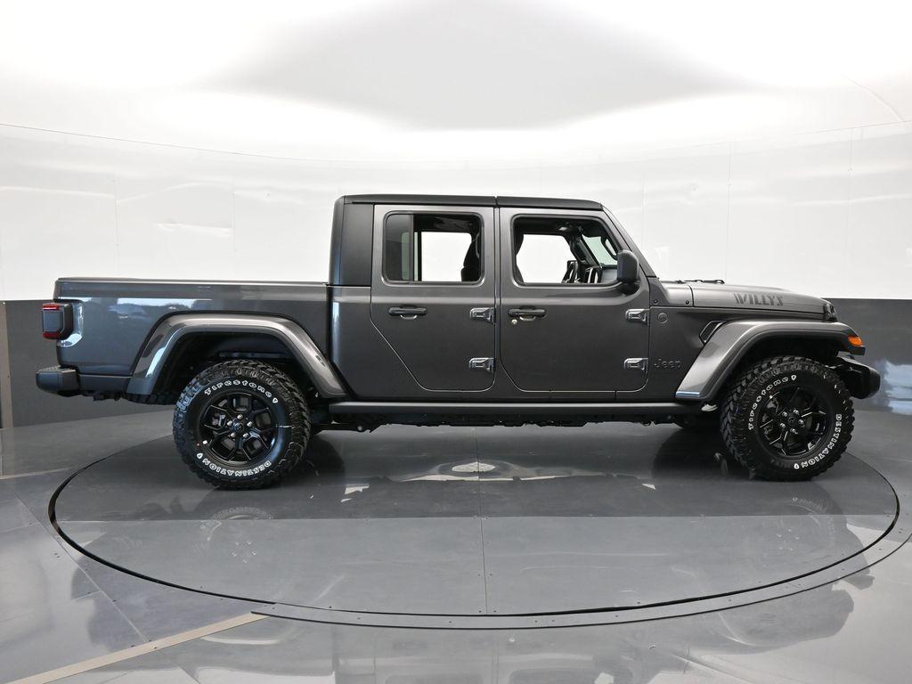 new 2024 Jeep Gladiator car, priced at $44,495