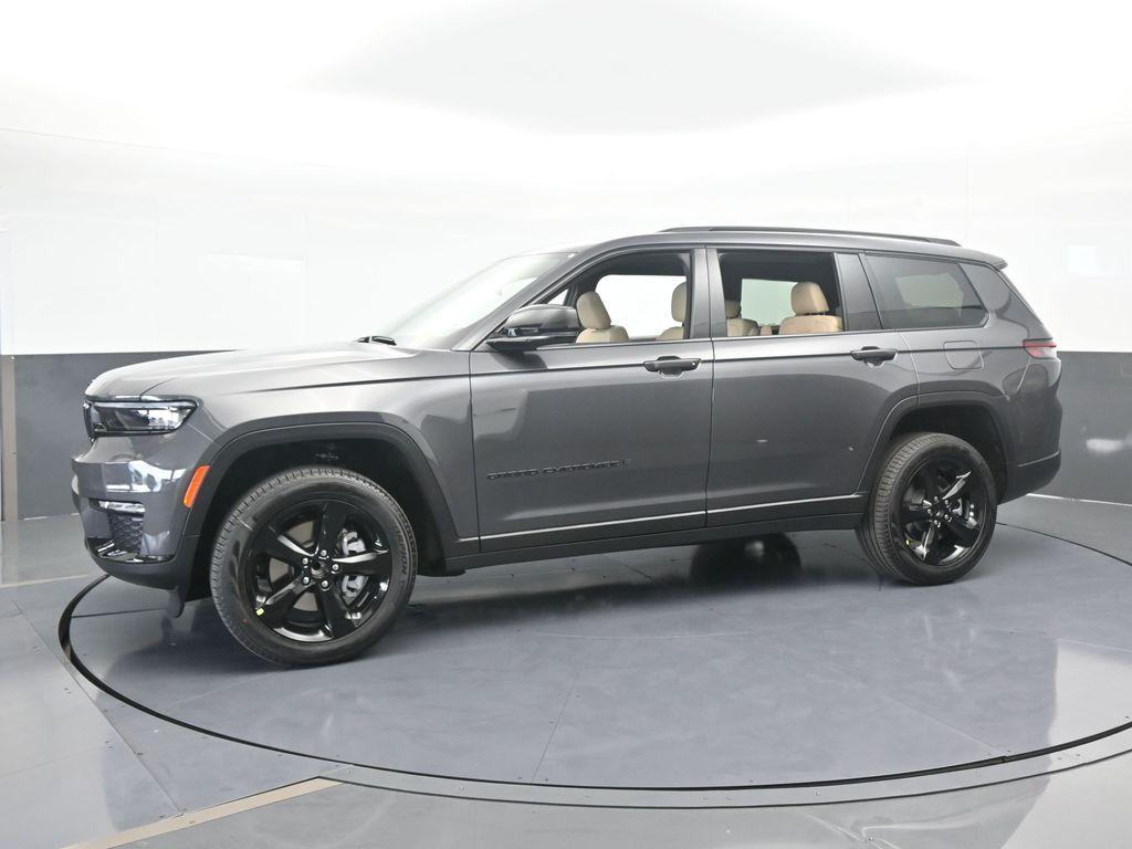 new 2025 Jeep Grand Cherokee L car