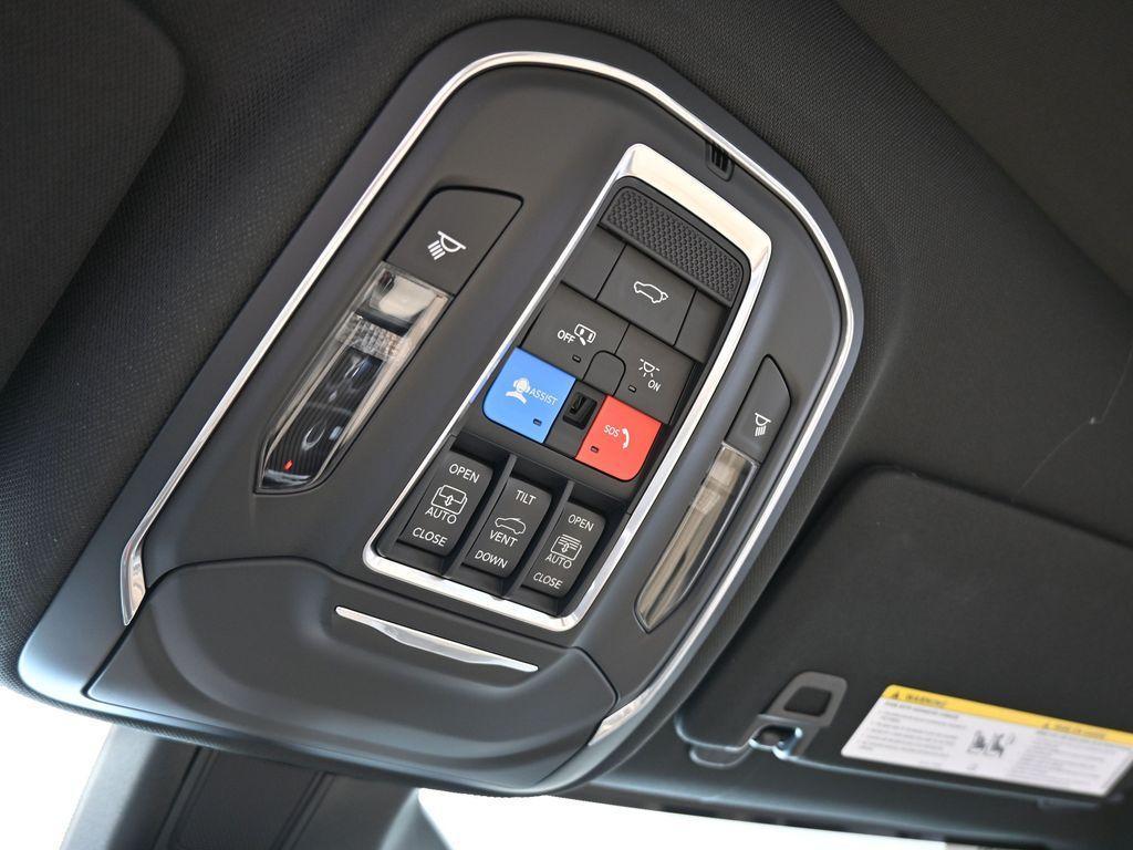 new 2025 Jeep Grand Cherokee L car