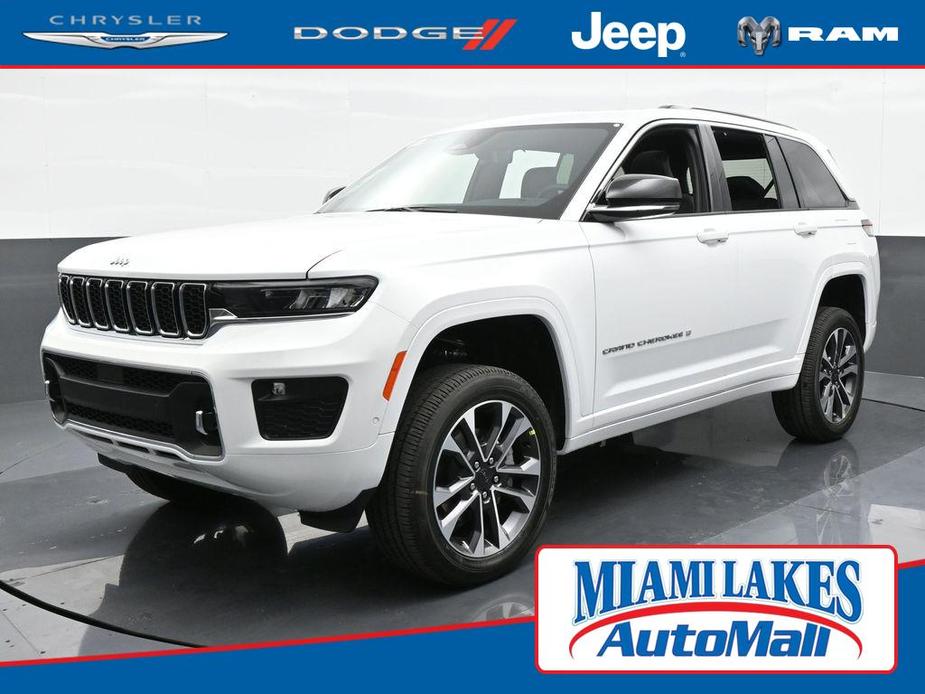 new 2024 Jeep Grand Cherokee car, priced at $52,221