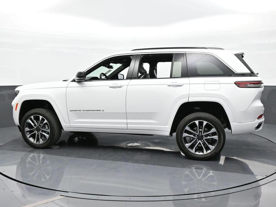 new 2024 Jeep Grand Cherokee car, priced at $50,721