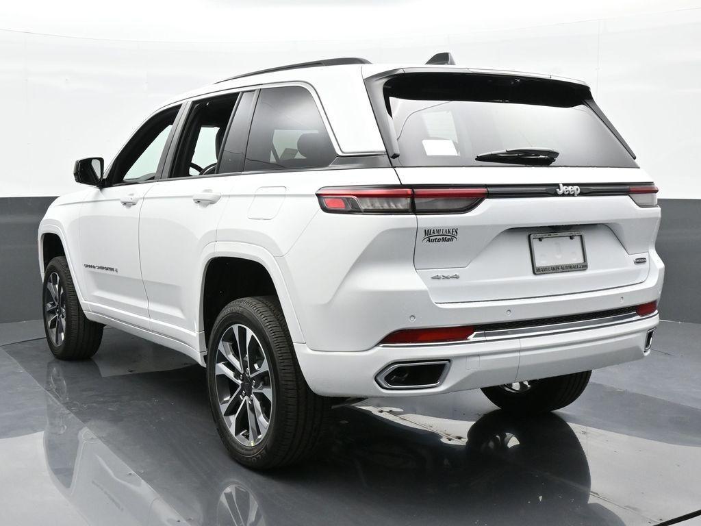 new 2024 Jeep Grand Cherokee car, priced at $52,221