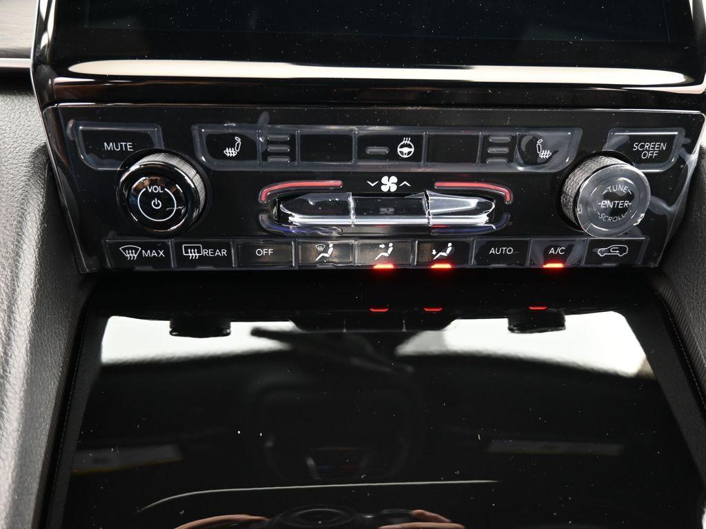 new 2025 Jeep Grand Cherokee car