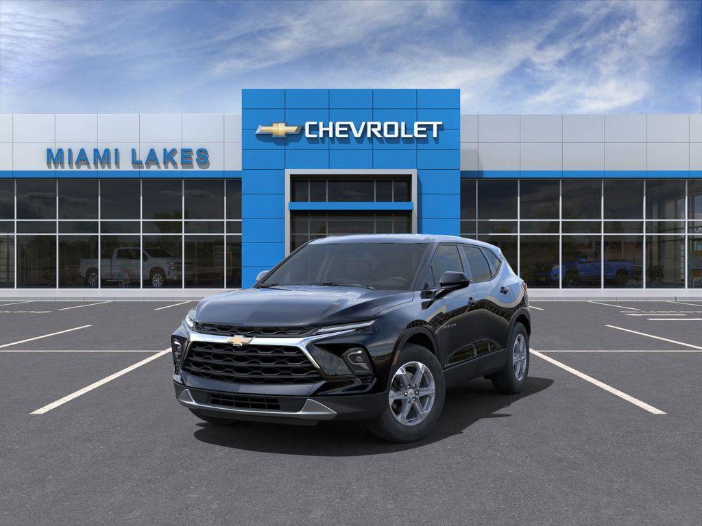 new 2025 Chevrolet Blazer car, priced at $29,295