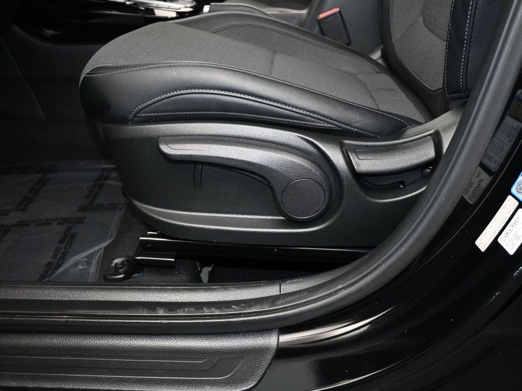 used 2023 Kia Seltos car, priced at $16,781