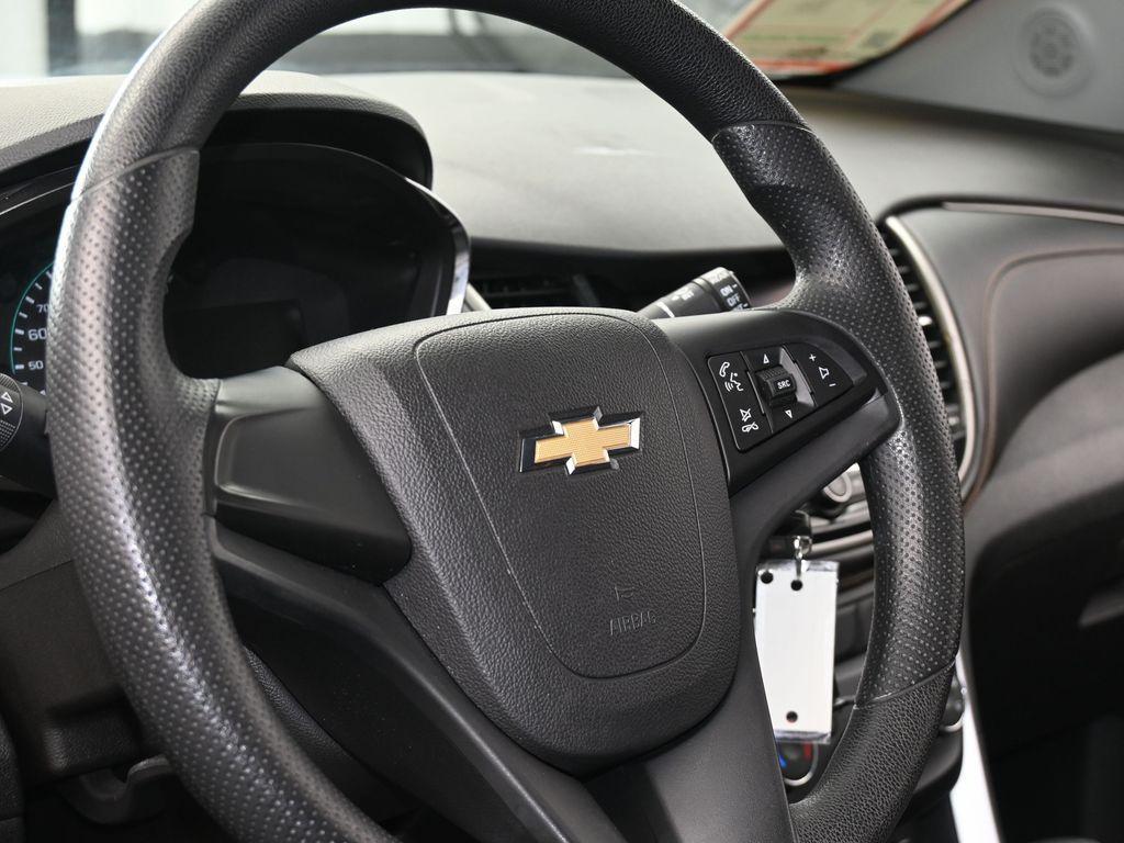 used 2020 Chevrolet Trax car, priced at $10,490