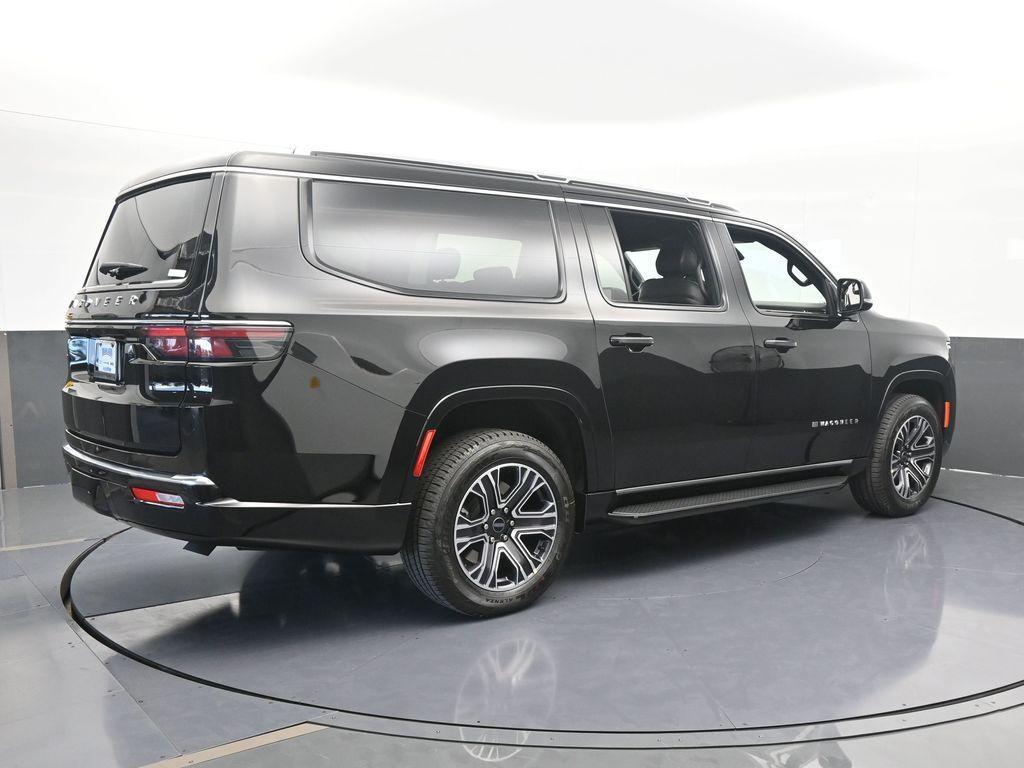new 2025 Jeep Wagoneer L car