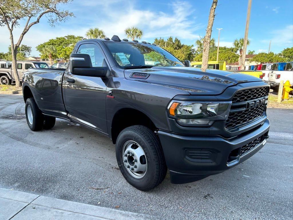 new 2024 Ram 3500 car, priced at $58,562