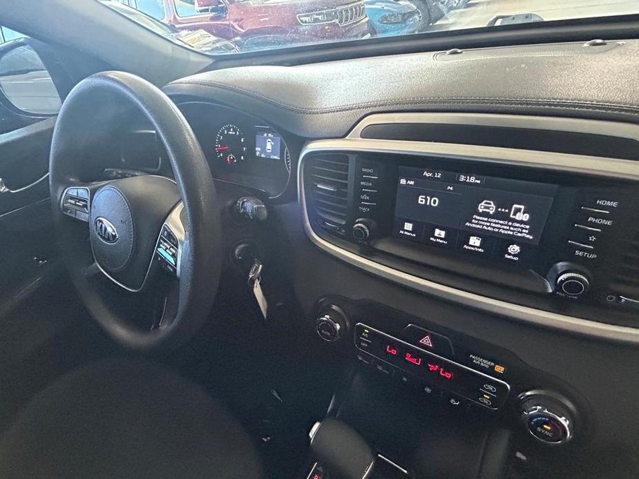 used 2019 Kia Sorento car, priced at $12,991