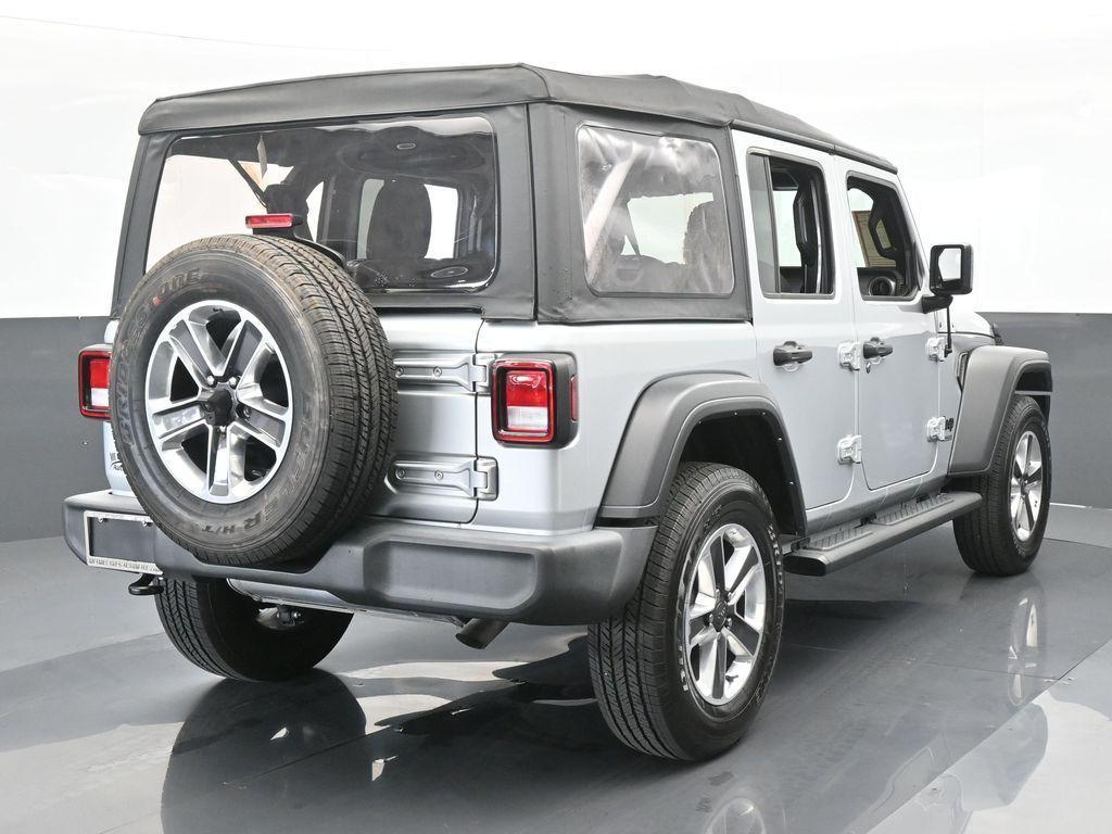 used 2022 Jeep Wrangler Unlimited car, priced at $38,170