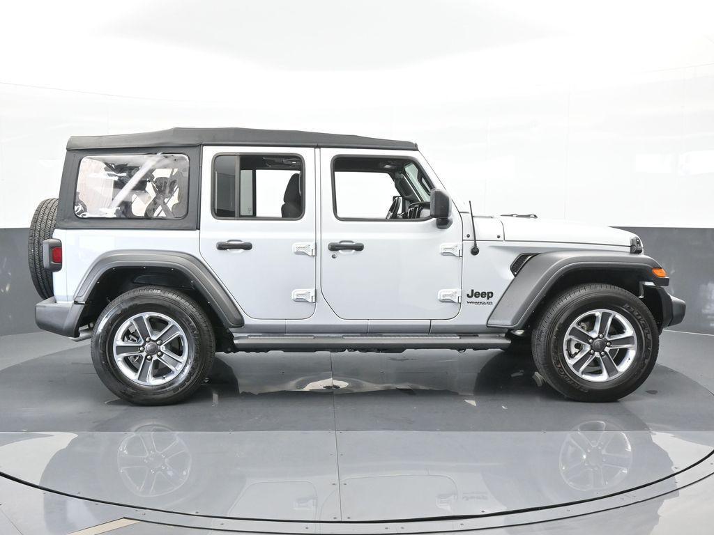 used 2022 Jeep Wrangler Unlimited car, priced at $38,170