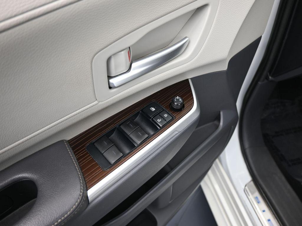 used 2021 Toyota Sienna car, priced at $32,991