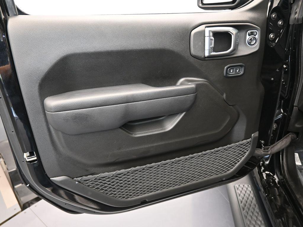 used 2024 Jeep Gladiator car, priced at $47,777