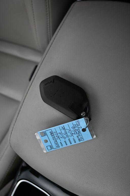 used 2023 Kia Telluride car, priced at $29,991
