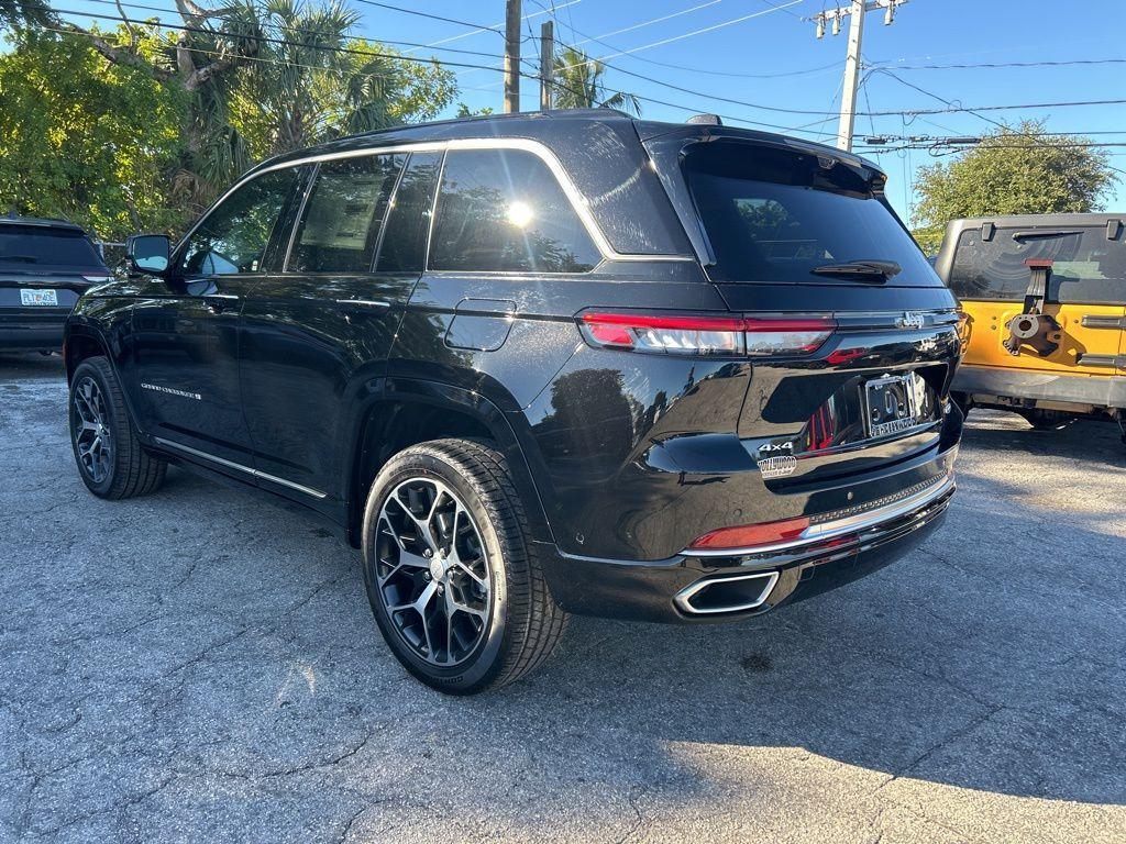 new 2025 Jeep Grand Cherokee car, priced at $69,047