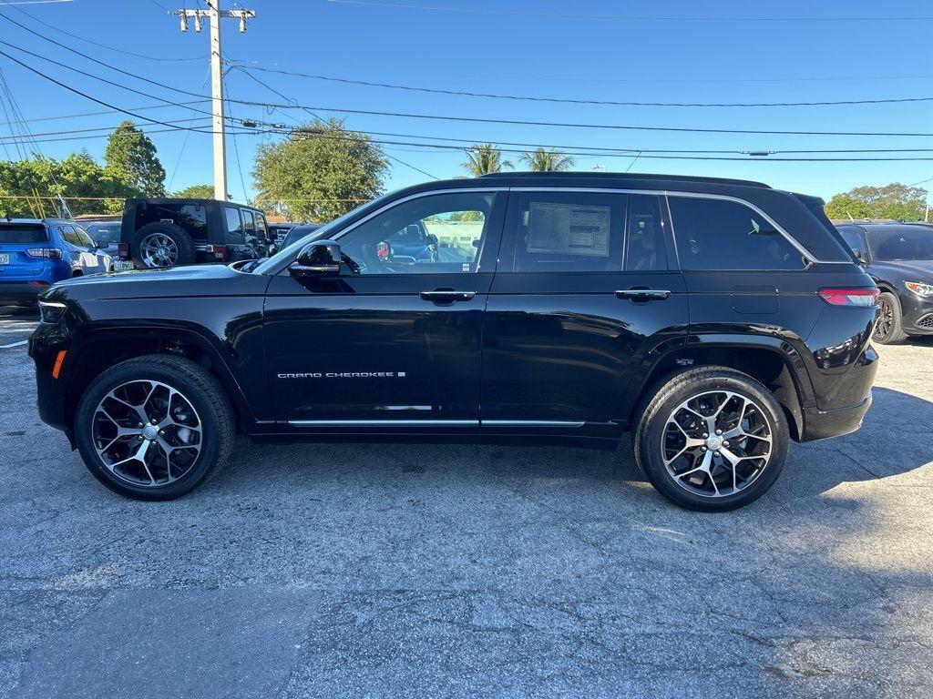 new 2025 Jeep Grand Cherokee car, priced at $69,047