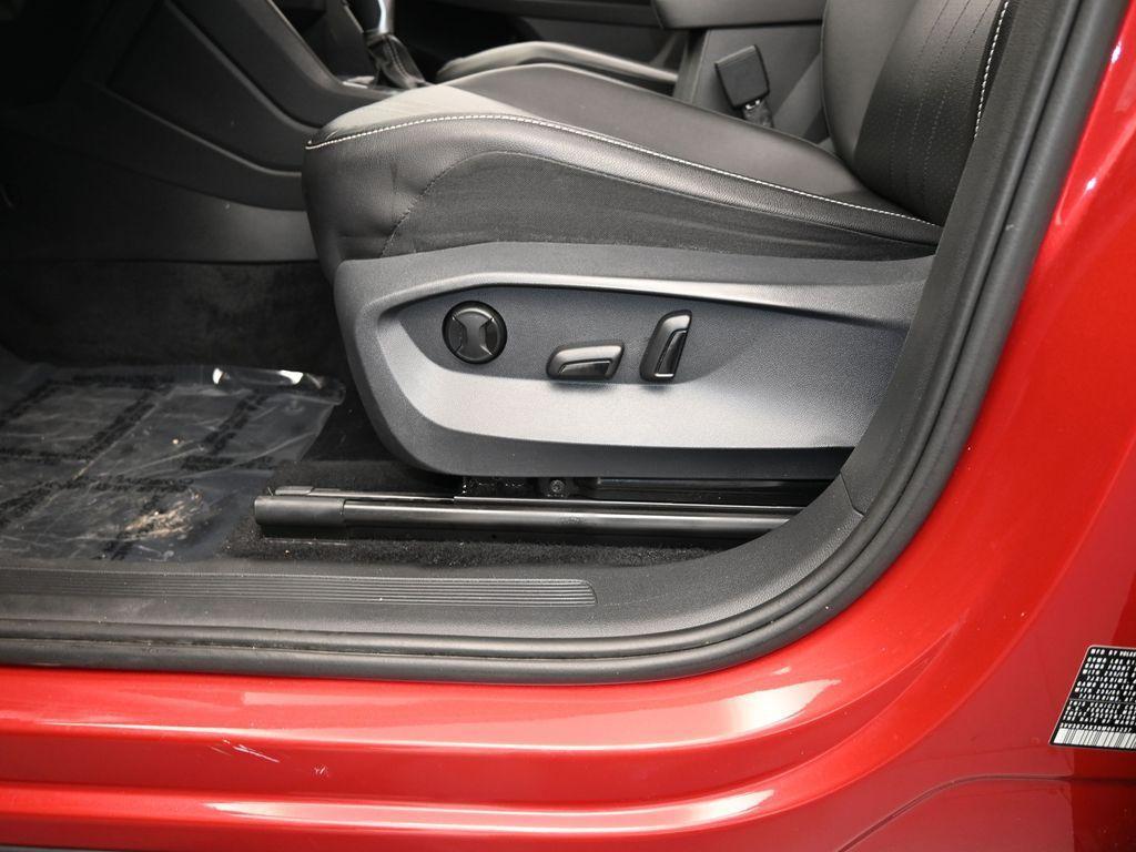 used 2022 Volkswagen Tiguan car, priced at $17,396
