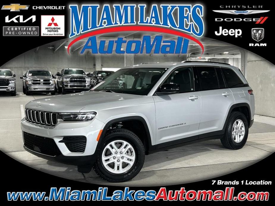 used 2023 Jeep Grand Cherokee car, priced at $32,555