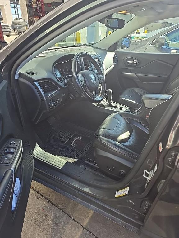 used 2021 Jeep Cherokee car, priced at $15,990