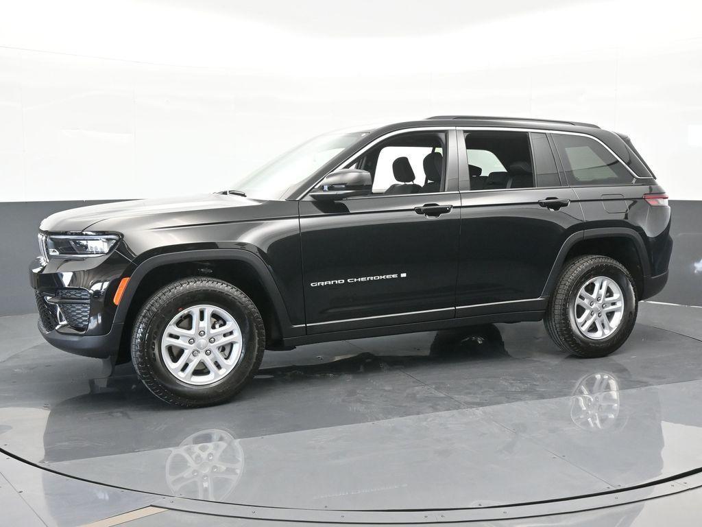 new 2025 Jeep Grand Cherokee car, priced at $37,769