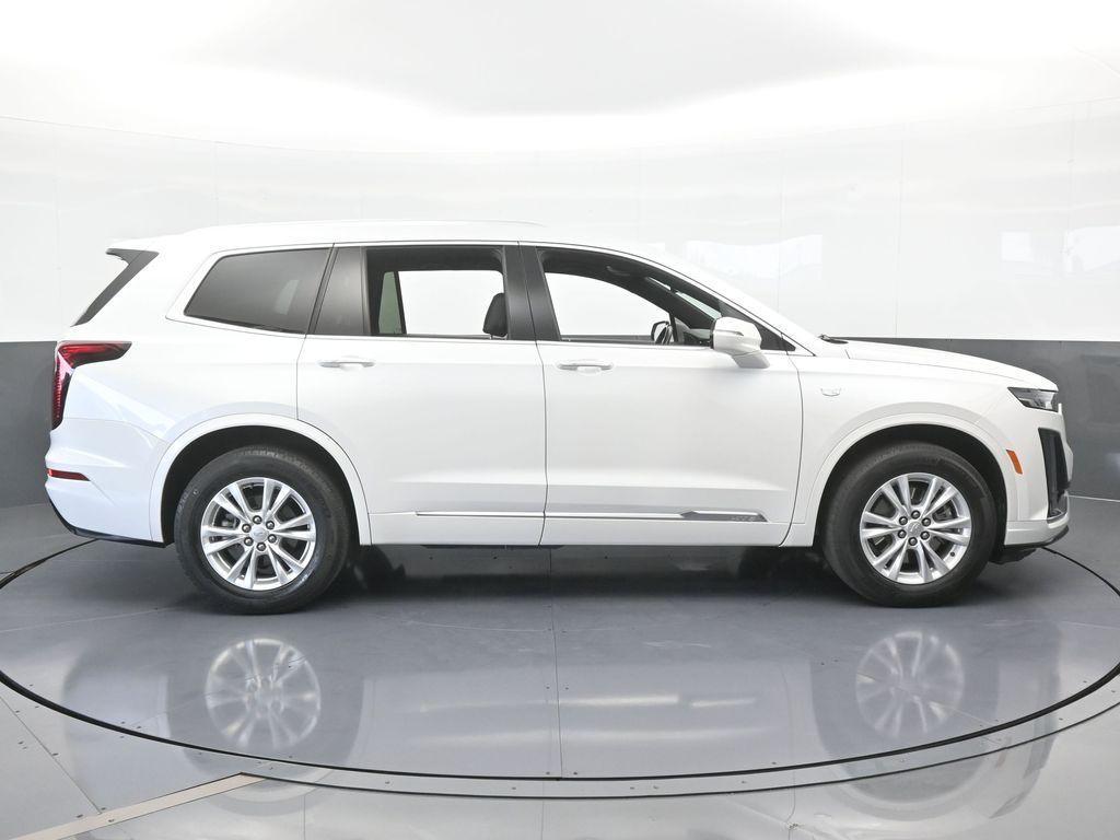 used 2022 Cadillac XT6 car, priced at $29,950