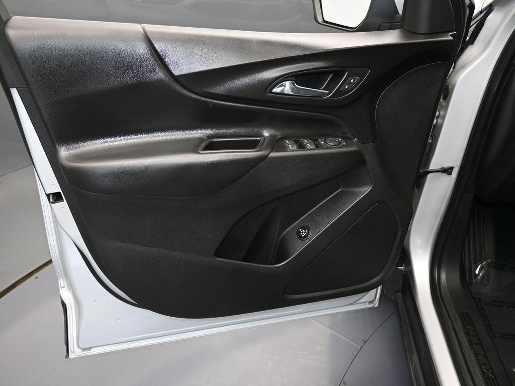 used 2019 Chevrolet Equinox car, priced at $13,191