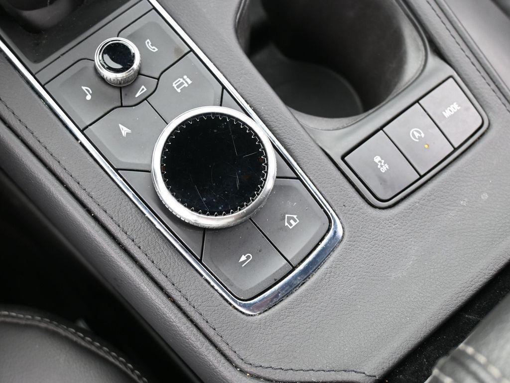 used 2024 Cadillac XT4 car, priced at $29,671