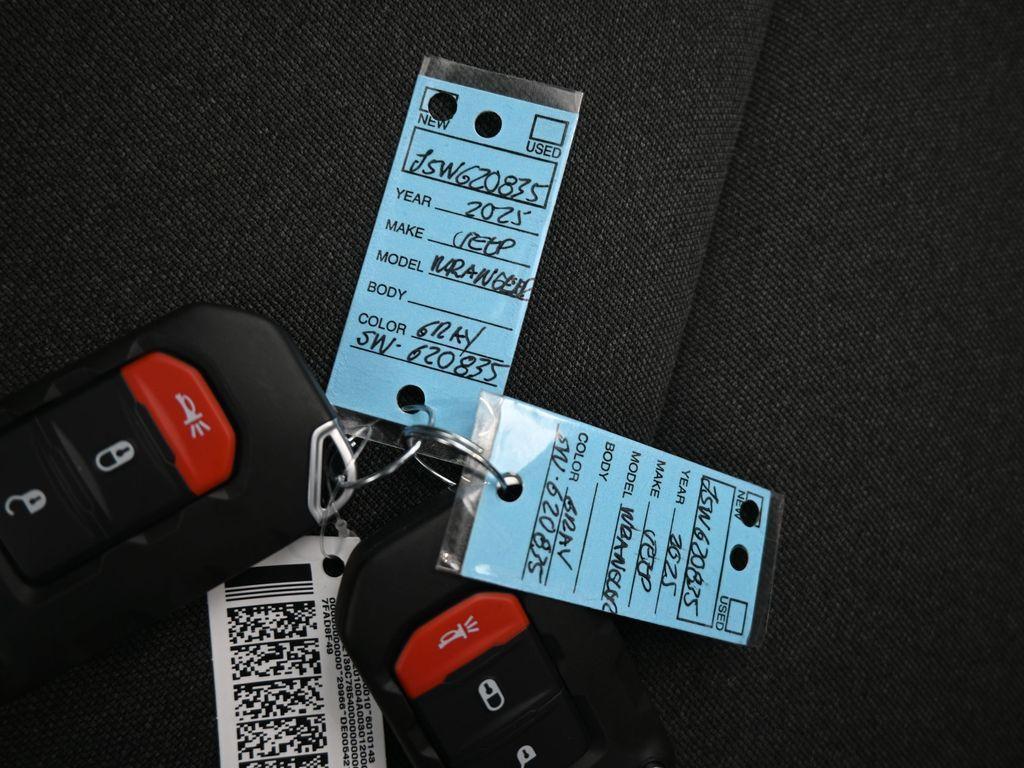 new 2025 Jeep Wrangler car