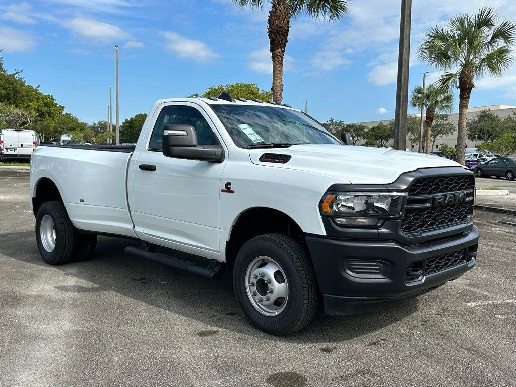 new 2024 Ram 3500 car, priced at $59,752