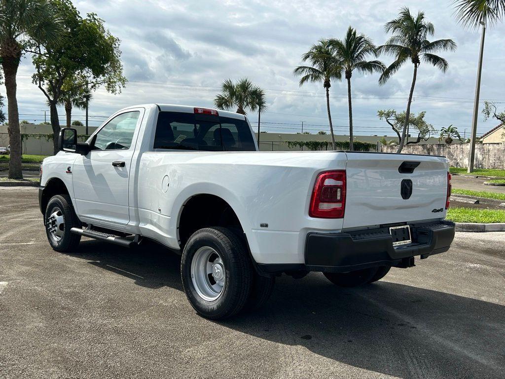 new 2024 Ram 3500 car, priced at $59,752