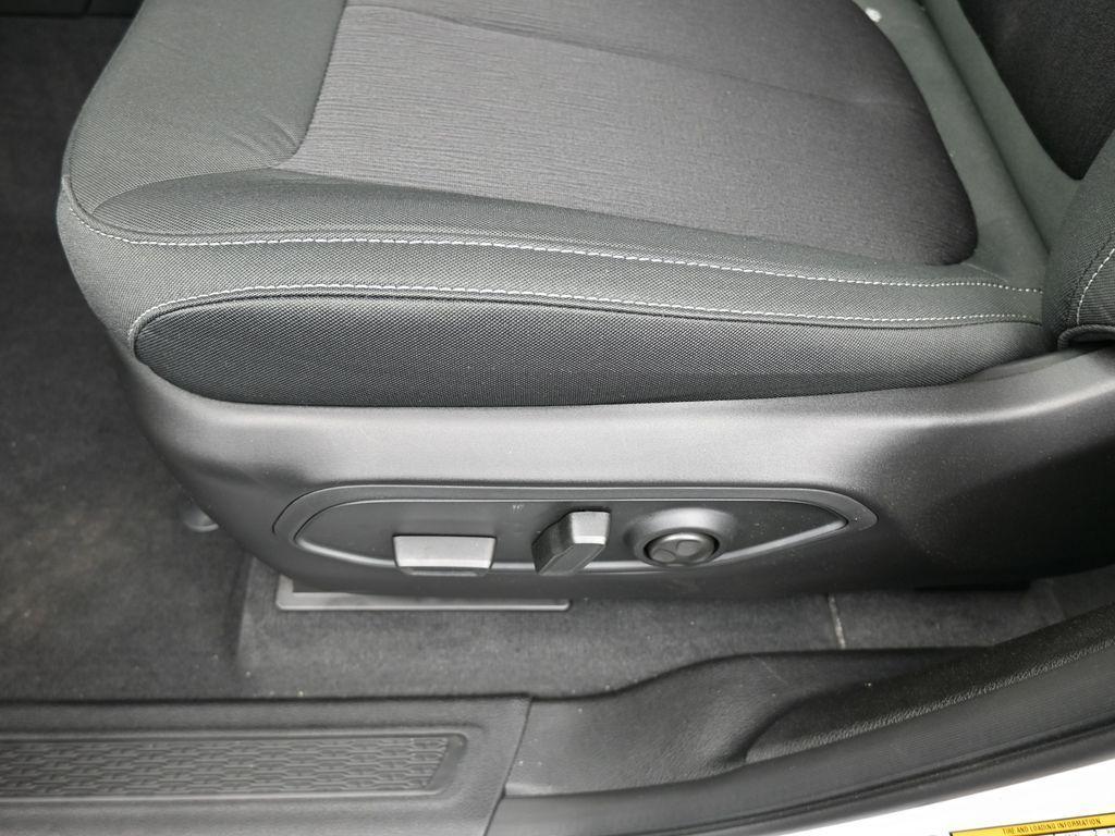 new 2025 Jeep Grand Cherokee L car, priced at $35,533