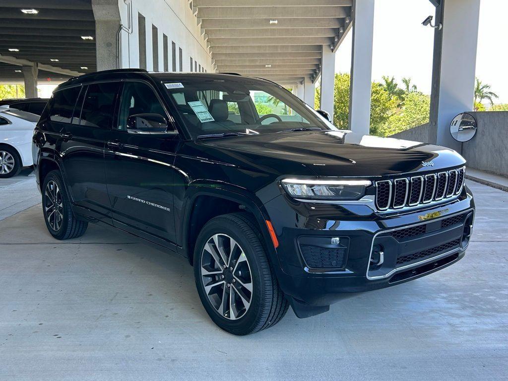 new 2024 Jeep Grand Cherokee L car, priced at $51,710