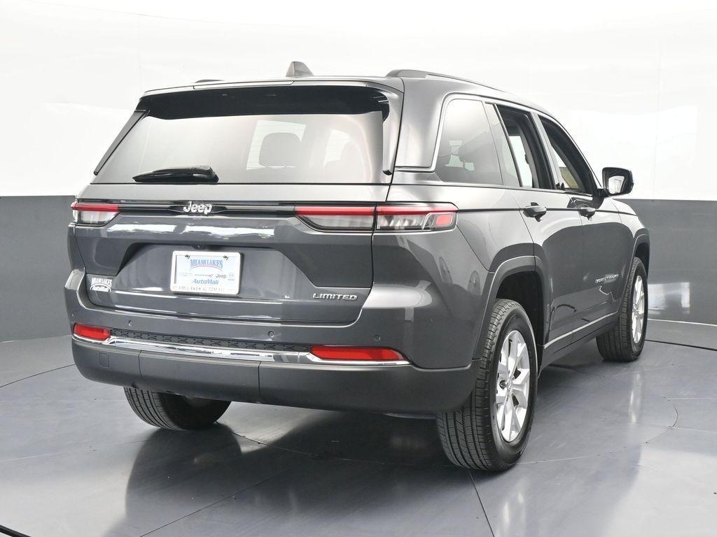 used 2023 Jeep Grand Cherokee car, priced at $29,489