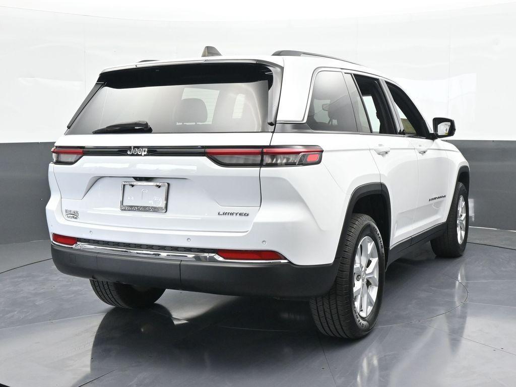 used 2023 Jeep Grand Cherokee car, priced at $26,331