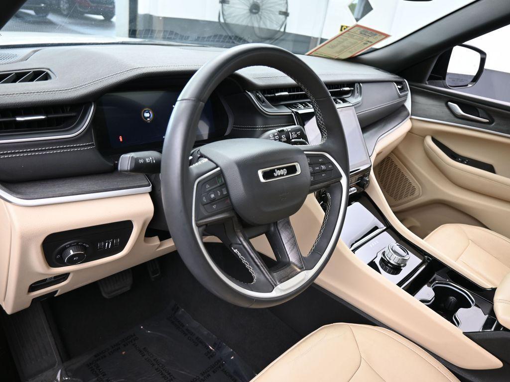 used 2023 Jeep Grand Cherokee car, priced at $26,331