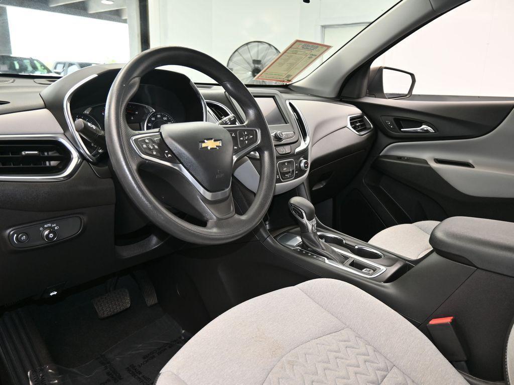 used 2022 Chevrolet Equinox car, priced at $16,995