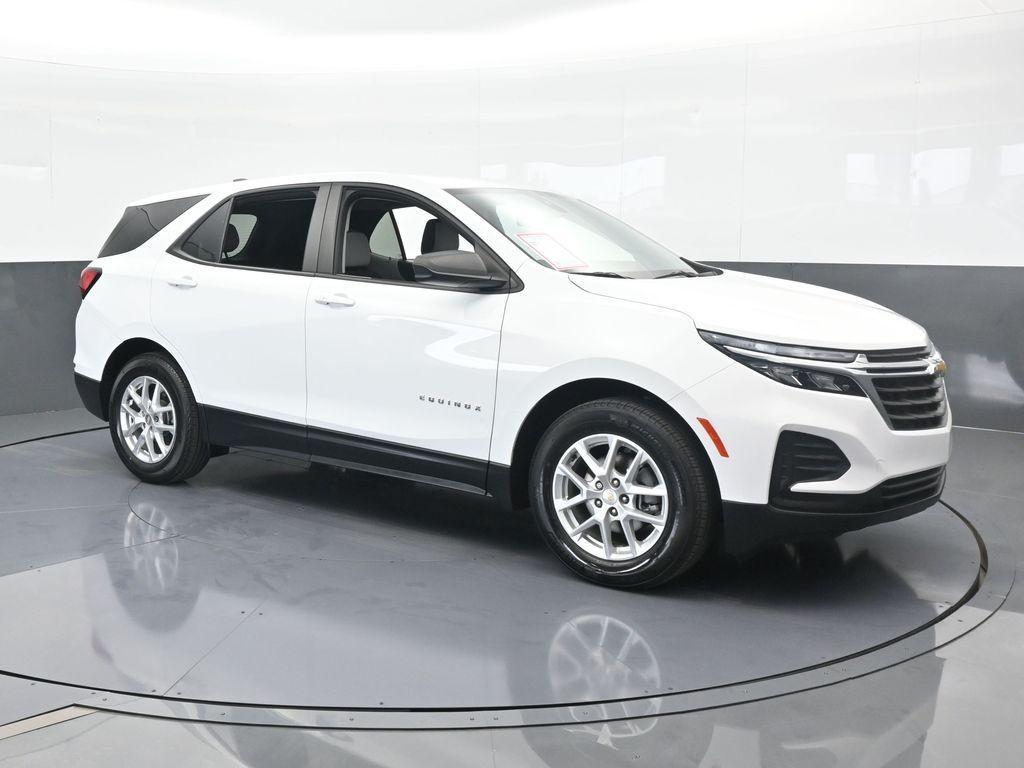 used 2022 Chevrolet Equinox car, priced at $16,995