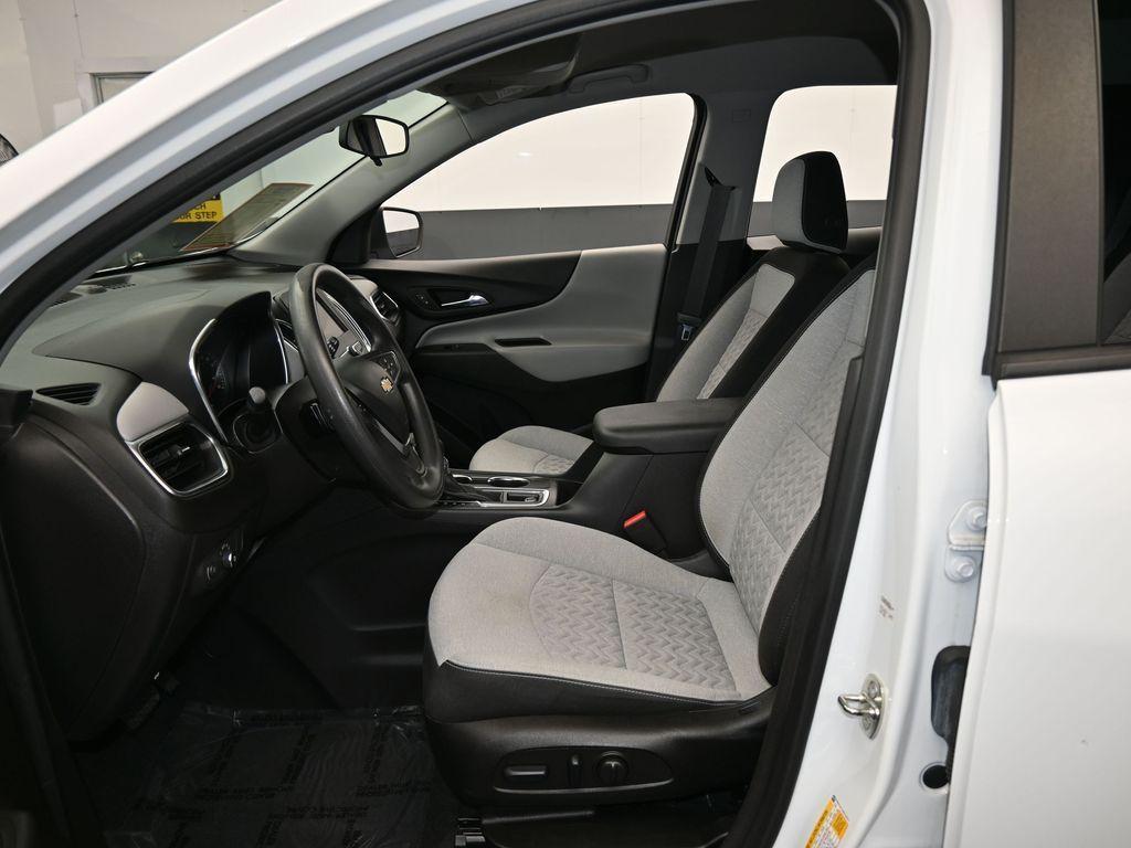 used 2022 Chevrolet Equinox car, priced at $16,995
