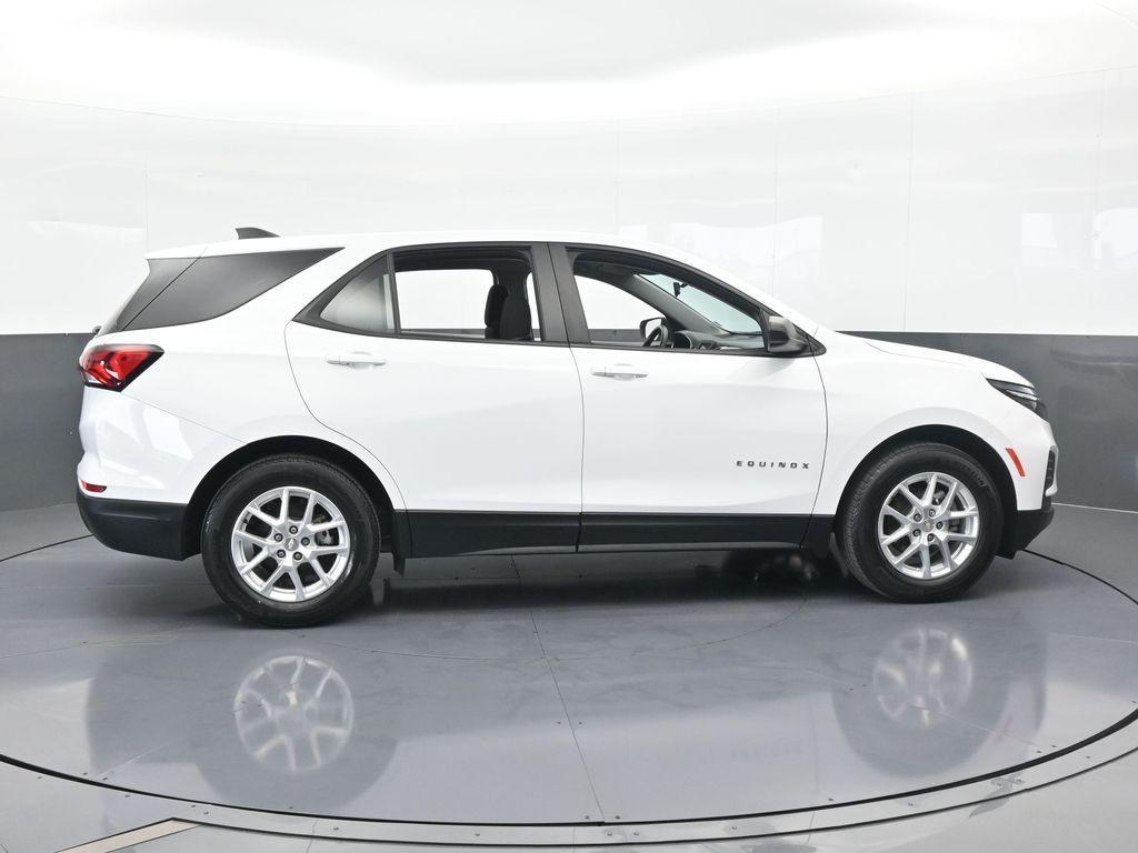 used 2022 Chevrolet Equinox car, priced at $16,995