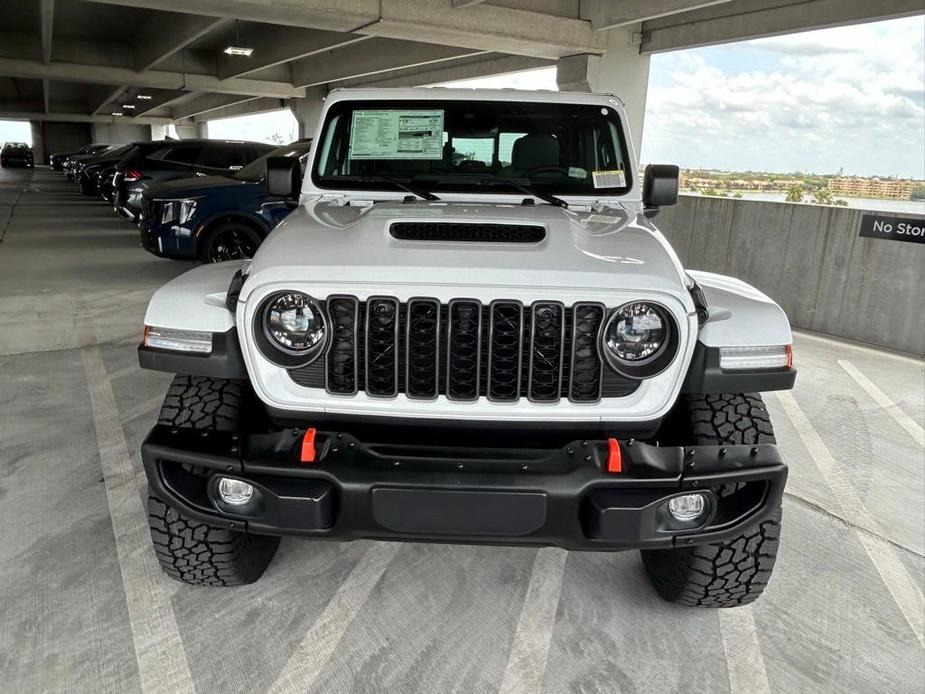 new 2024 Jeep Gladiator car, priced at $57,386