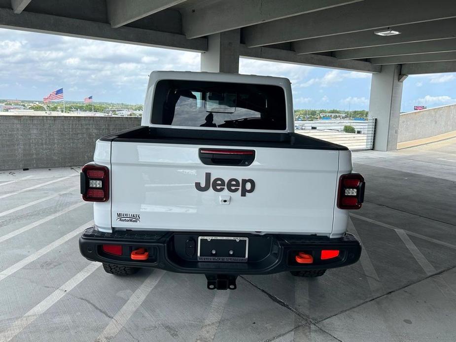 new 2024 Jeep Gladiator car, priced at $57,386