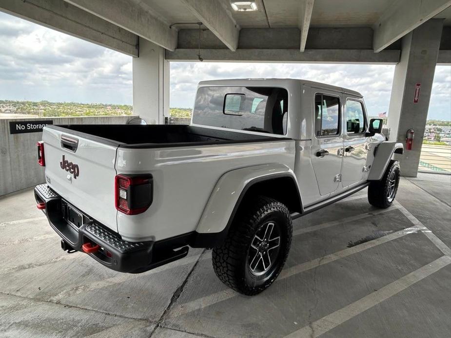 new 2024 Jeep Gladiator car, priced at $57,386