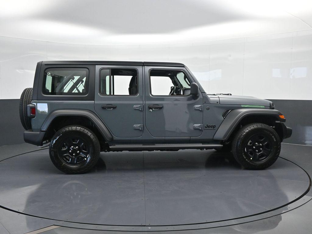 new 2025 Jeep Wrangler car, priced at $42,925