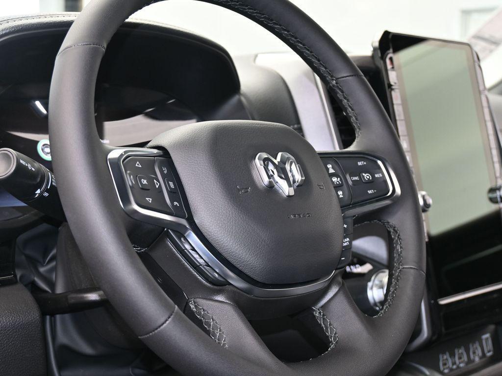 new 2025 Ram 1500 car, priced at $57,660