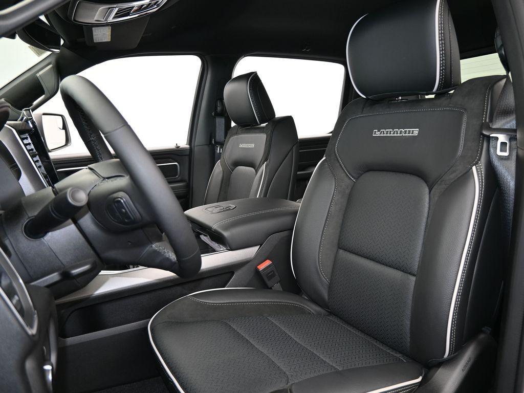 new 2025 Ram 1500 car, priced at $57,660