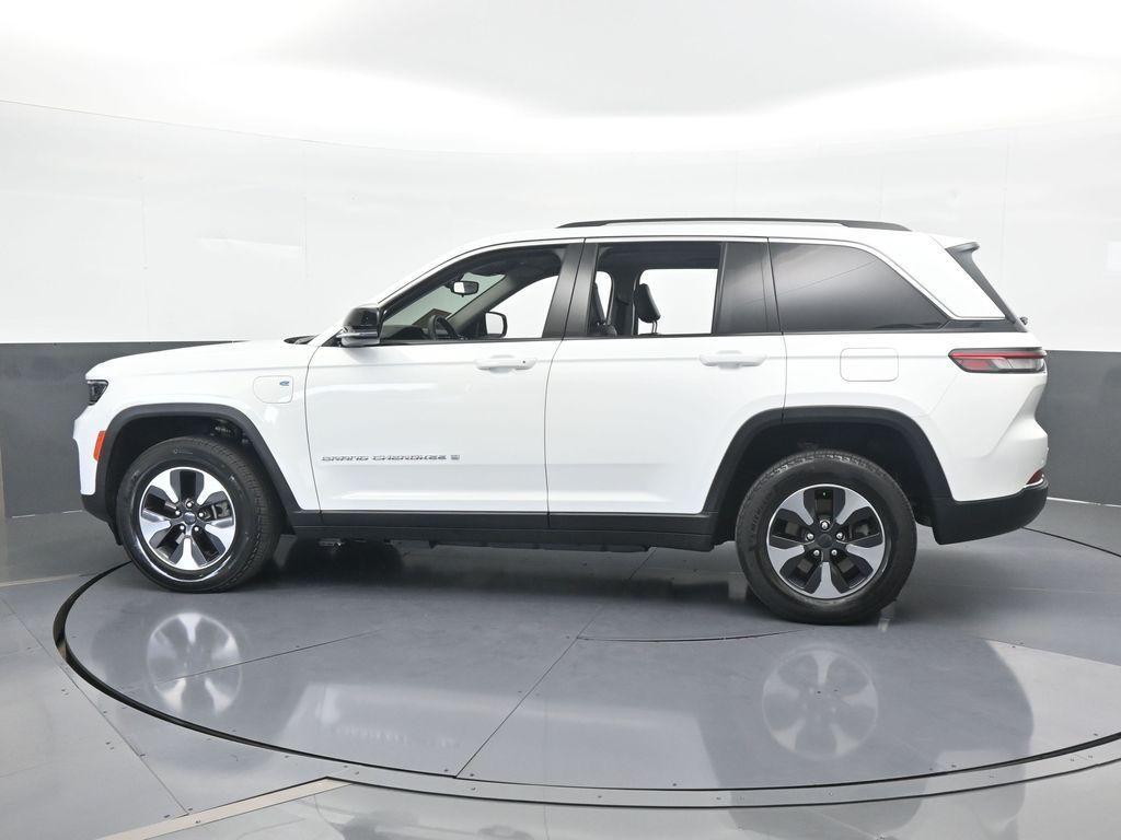 used 2022 Jeep Grand Cherokee 4xe car, priced at $22,795
