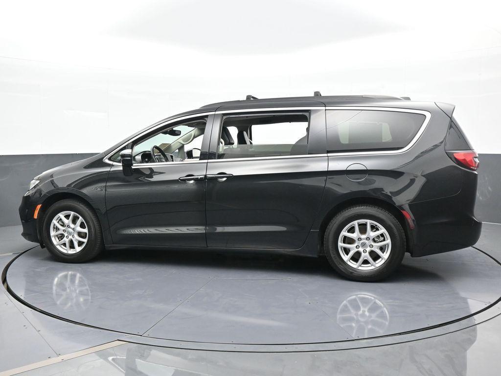 used 2022 Chrysler Pacifica car, priced at $17,999