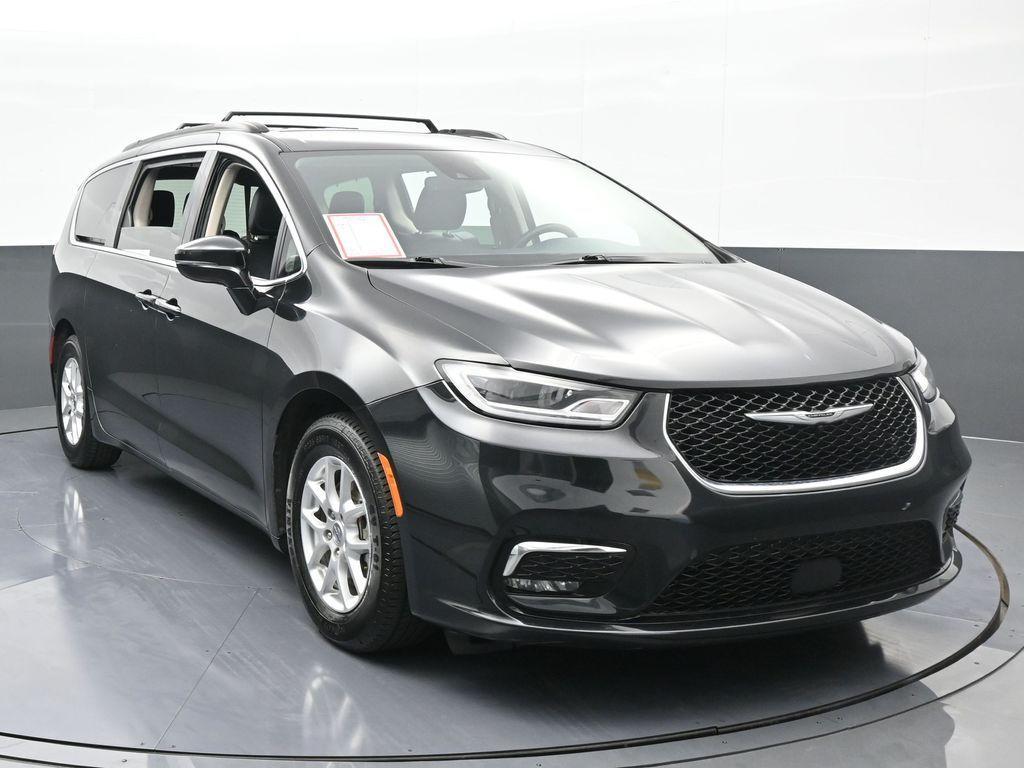 used 2022 Chrysler Pacifica car, priced at $17,999