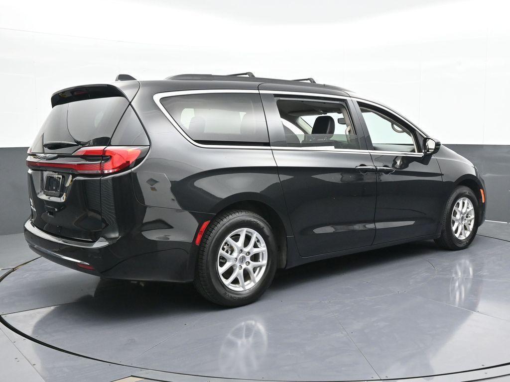 used 2022 Chrysler Pacifica car, priced at $17,999