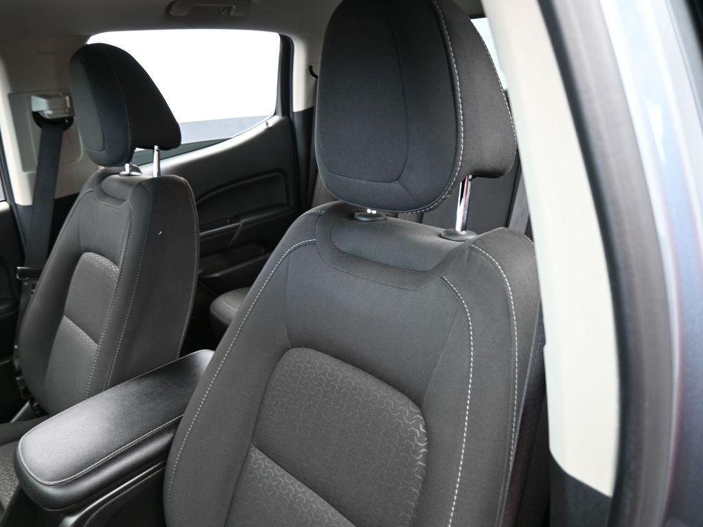 used 2022 GMC Canyon car, priced at $25,550